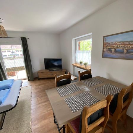 Schönes DG Appartement im Herzen von Garmisch Exterior foto
