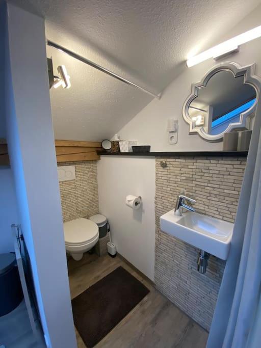 Schönes DG Appartement im Herzen von Garmisch Exterior foto