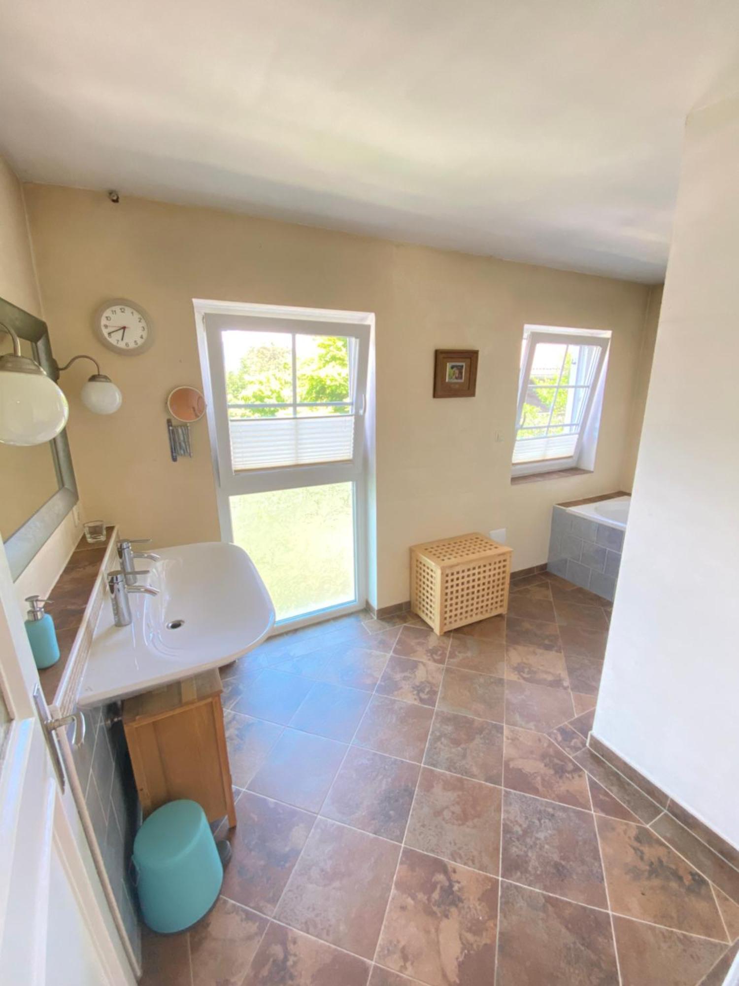 Schönes DG Appartement im Herzen von Garmisch Exterior foto